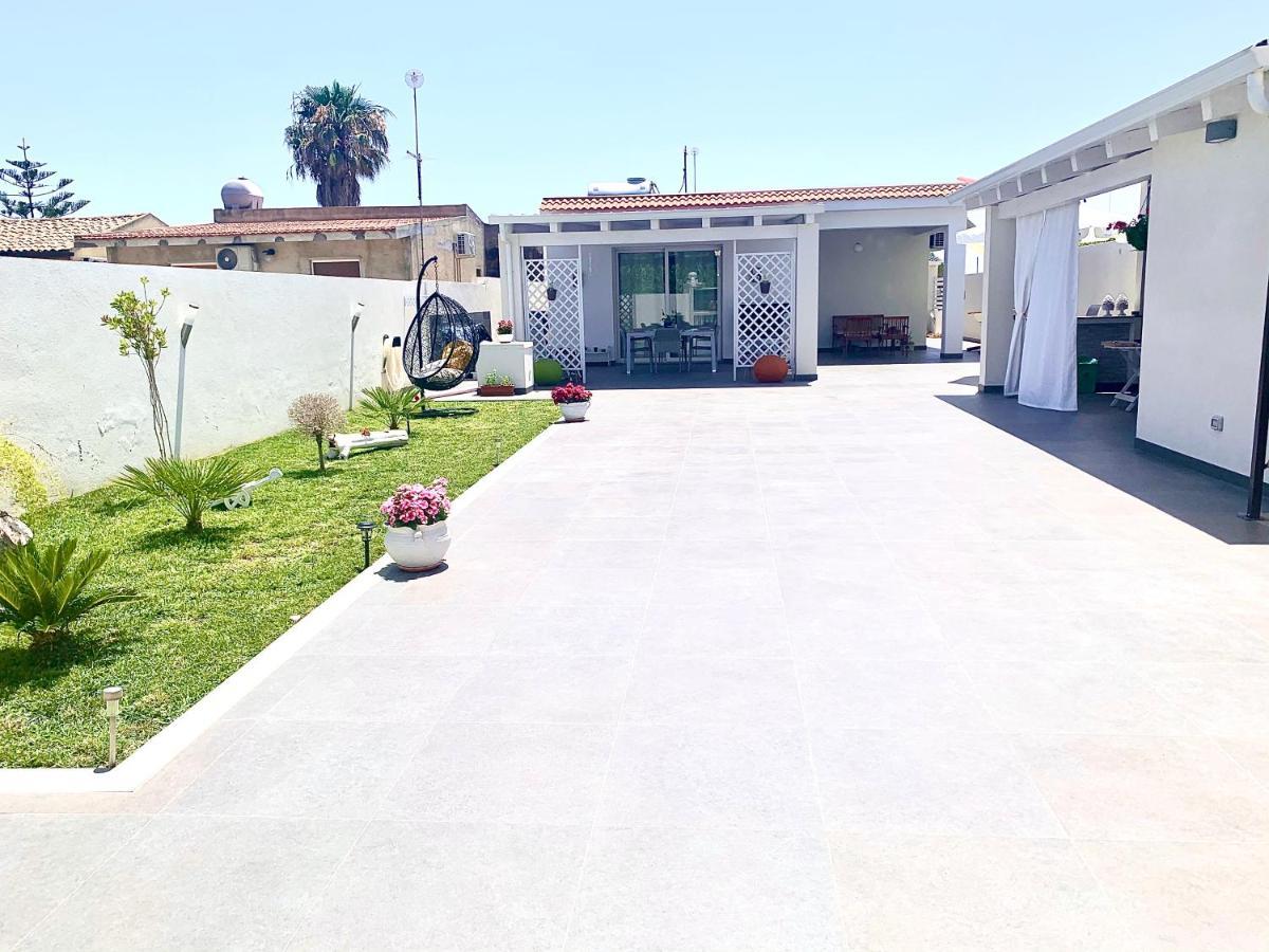 Villa White Sicilia Santa Maria Del Focallo Exterior photo
